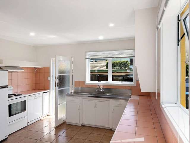 Renovated Gem in Mt Eden for Rent