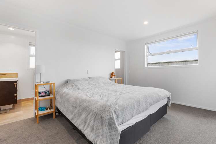 132 Coast Boulevard Papamoa_11