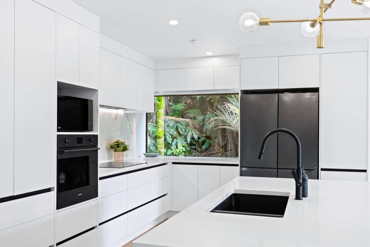 78 Mountain Road Henderson Valley_21