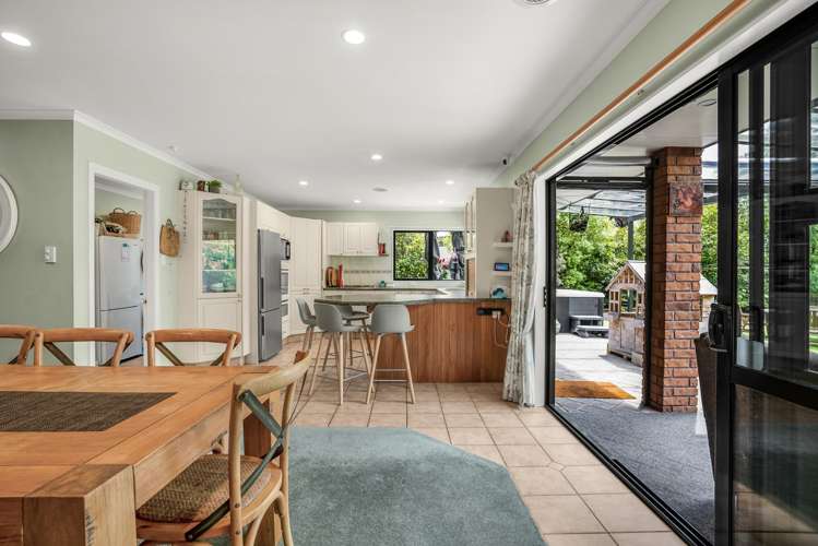 45 Hine Road Wainuiomata_8