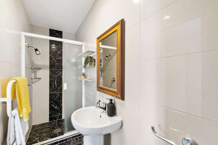 9/1b Birkenhead Avenue Birkenhead_15