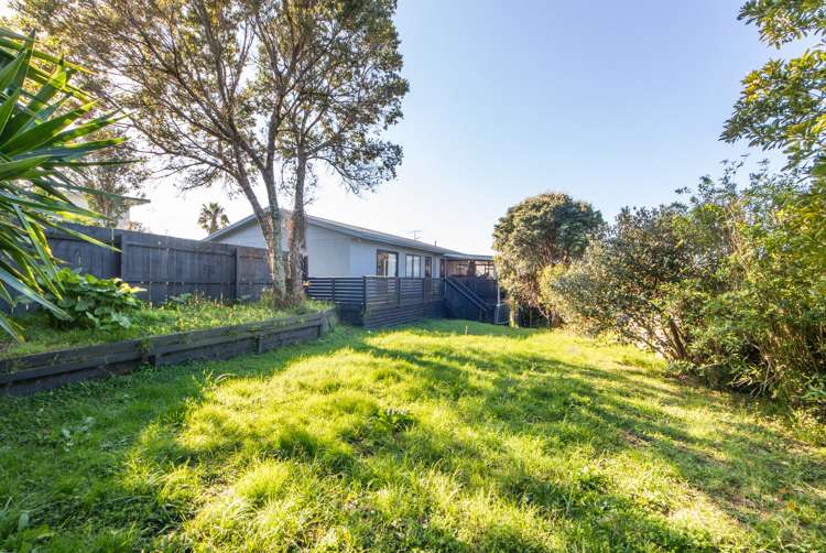 49 Spinnaker Drive Te Atatu Peninsula_16