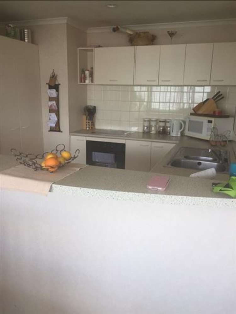 1 Kylie Court Clover Park_8