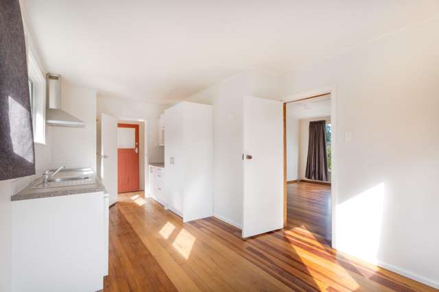 6 Hereford Street Cannons Creek_4