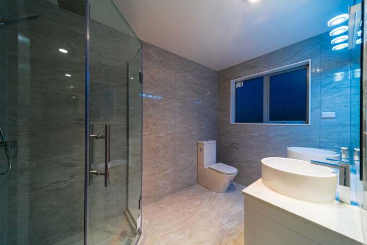 31 Lisnoble Road Flat Bush_8