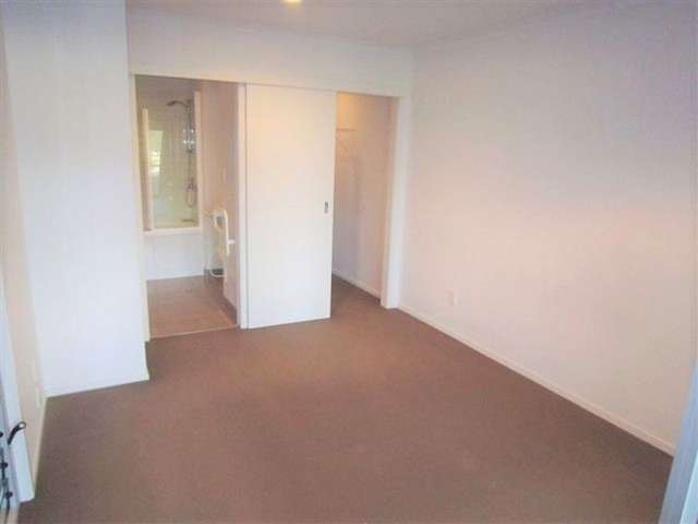 3l/83 New North Road Eden Terrace_3