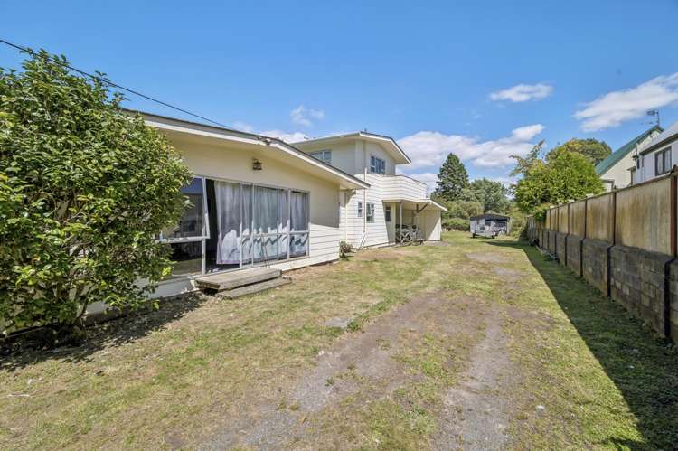 64 Robinson Avenue Holdens Bay_4
