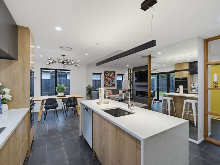 20 Petunia Drive Wigram_8