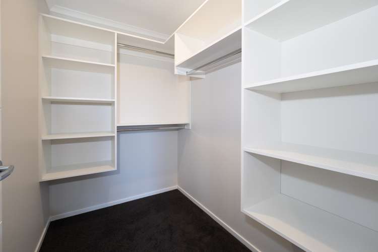 1 Strowan Avenue Elgin_16