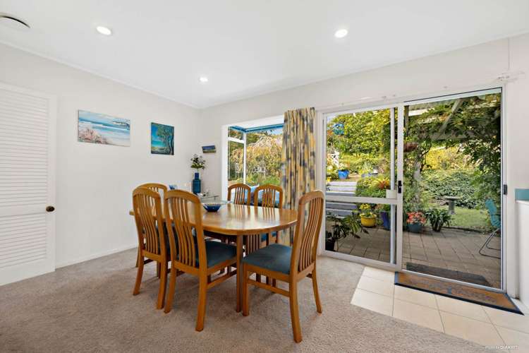 33 Glenmore Road Sunnyhills_17