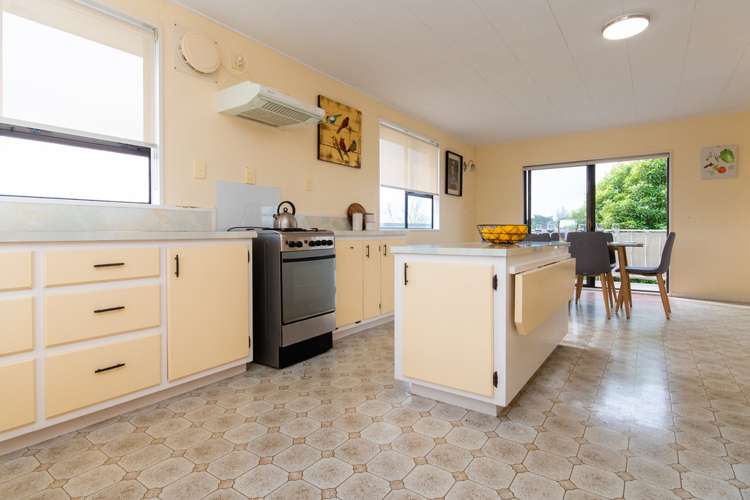 901a Dufferin Street Akina_2