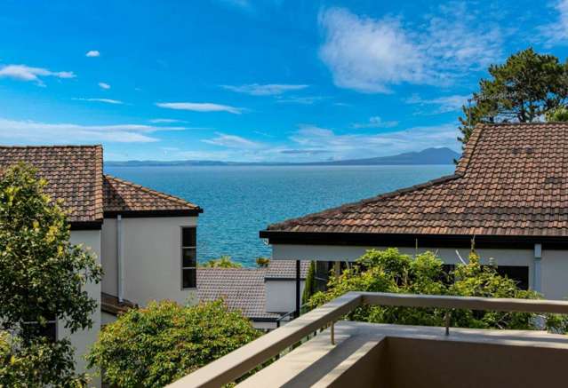 71a Cliff Road Torbay_2