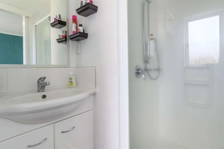 3a Esmeralda Street Welcome Bay_9