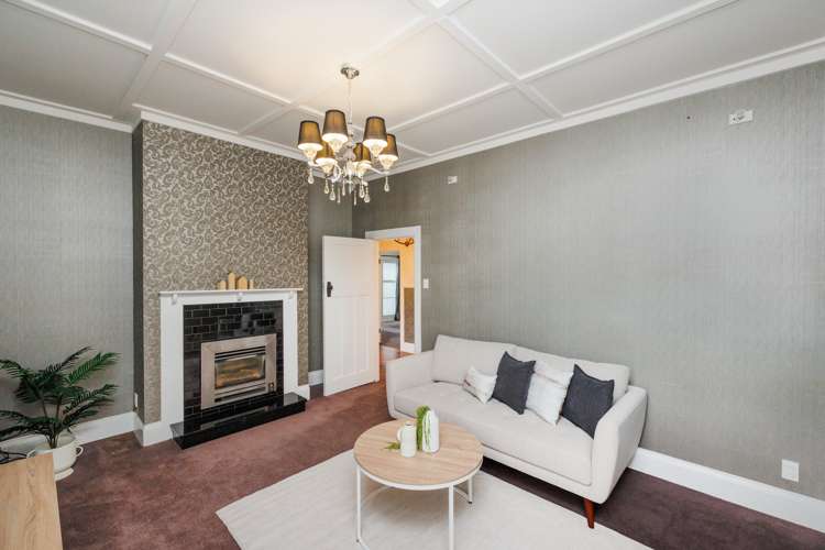 223 College Street West End_16