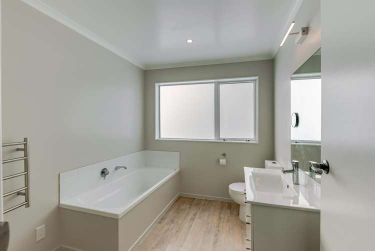 7 Te Kupe Road Paraparaumu Beach_16