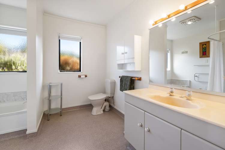 3 Hau Whiti Place Kimbolton_20