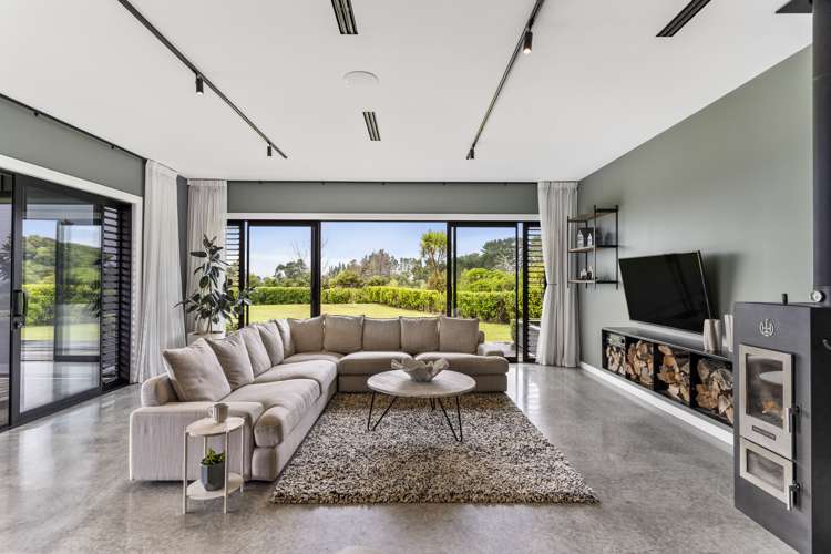 1 Jack Barry Road Waitoki_7