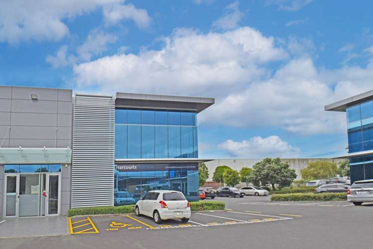 Pavilion Drive Mangere_1