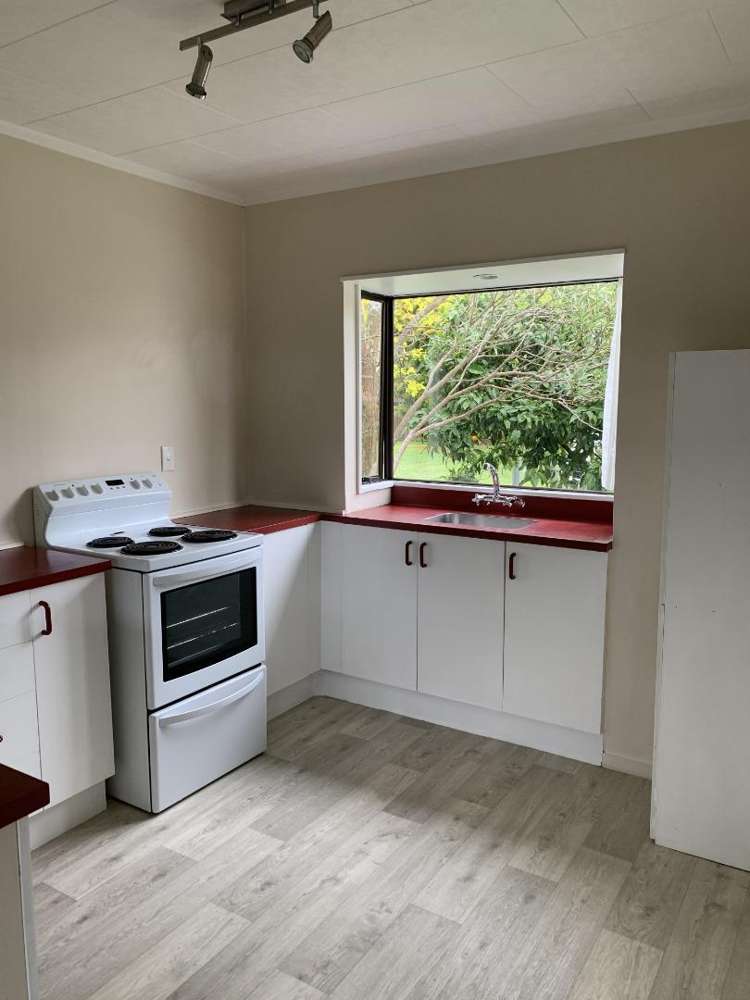 11 Lickfold Lane Pukete_4