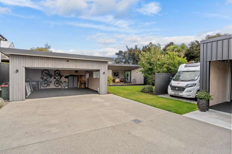 12 Flora Dora Parade Lake Hawea_23