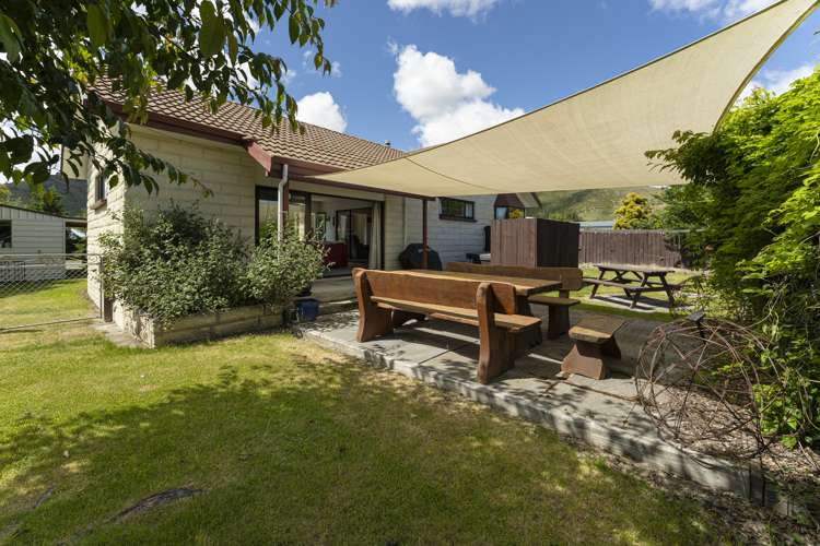 47 Black Peak Road Omarama_5