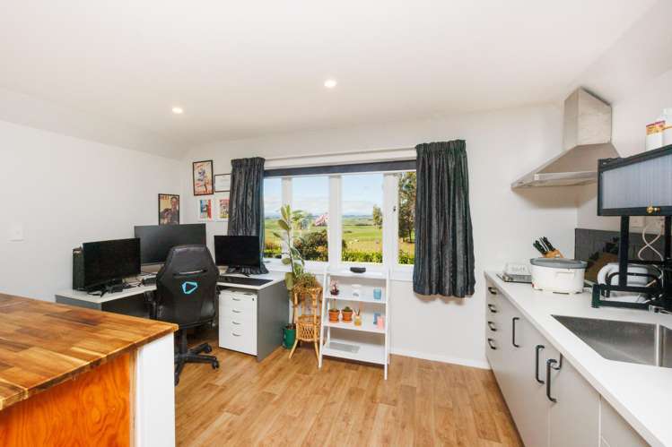 768 Mount Stewart Halcombe Road Halcombe_39