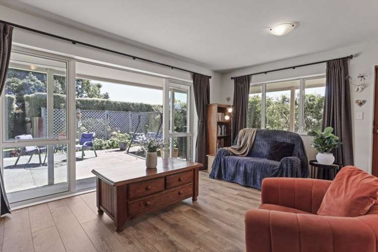 31 North Terrace Darfield_11