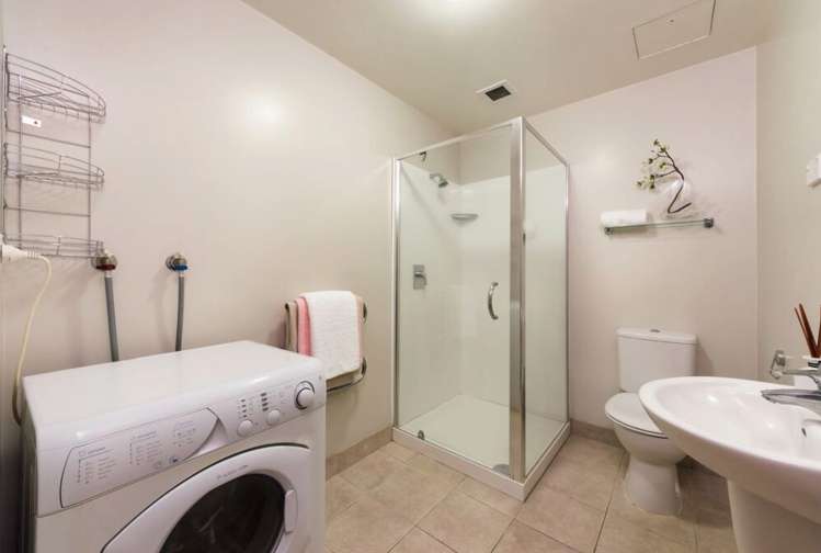 702/188 Hobson Street Auckland Central_9