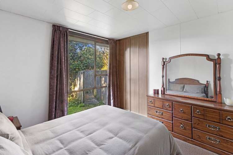 18 Hersham Place Bromley_8