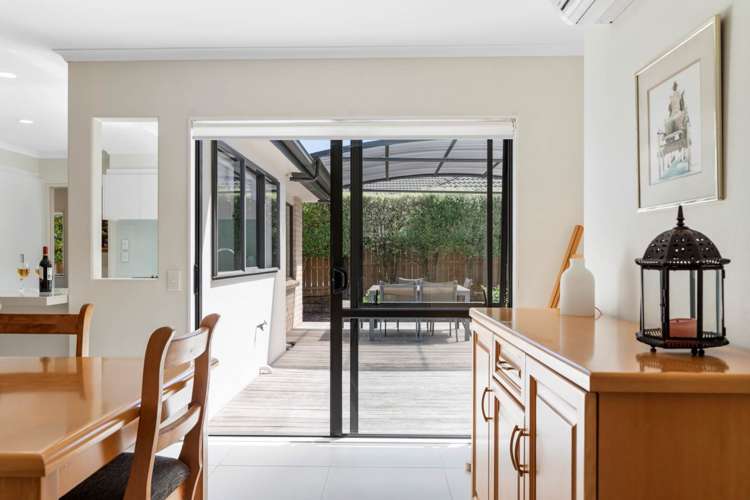 17 Heyington Way East Tamaki Heights_22