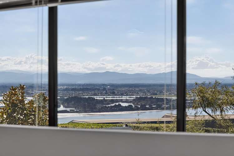 74 Glenstrae Road_4