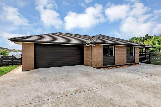 Tidy modern 3 bedroom in great location