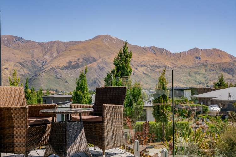 9 Kirimoko Crescent Wanaka_0