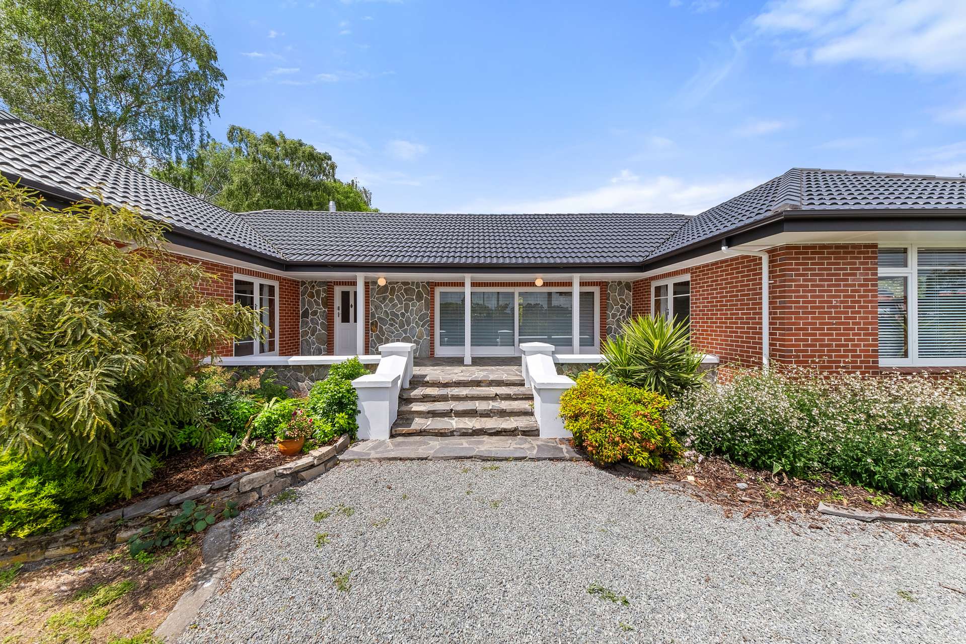 455 Johns Road Harewood_0