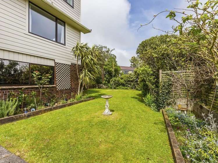 54 David Crescent Karori_30