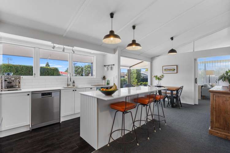 221 Levers Road Matua_1