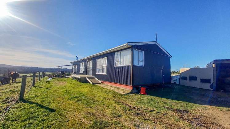 692 Papatotara Coast Road Papatotara_1