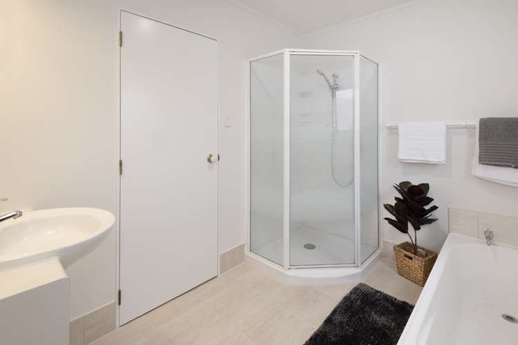 1/11 Paparoa Road Cockle Bay_13