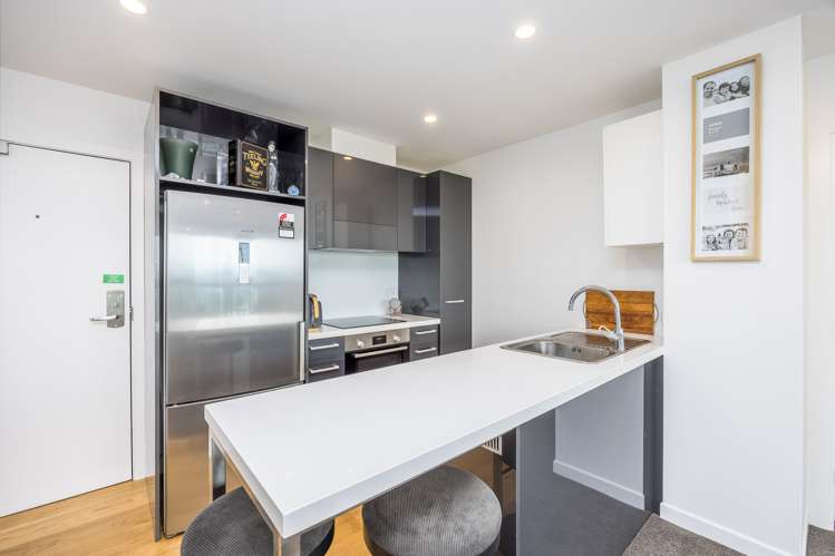 1211/8 Lakewood Court Manukau_8