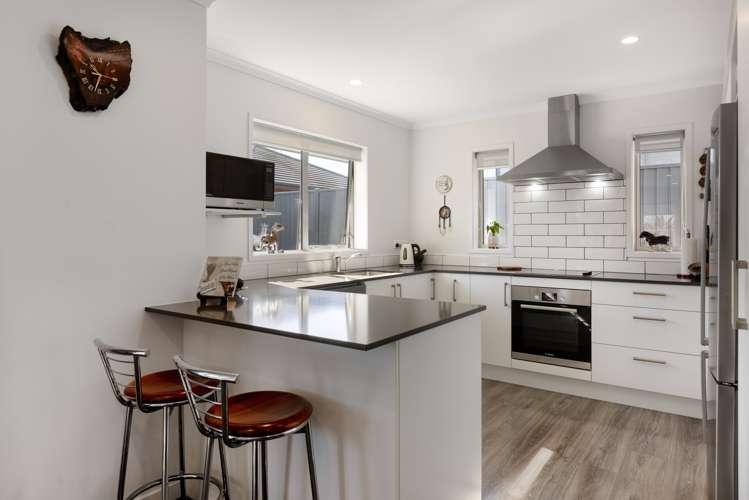 6 Turnbridge Street Pyes Pa_3