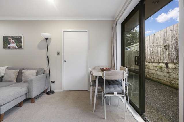 6/99 Lake Road Frankton_3