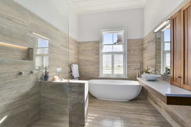 24 Ewen Alison Avenue Devonport_4