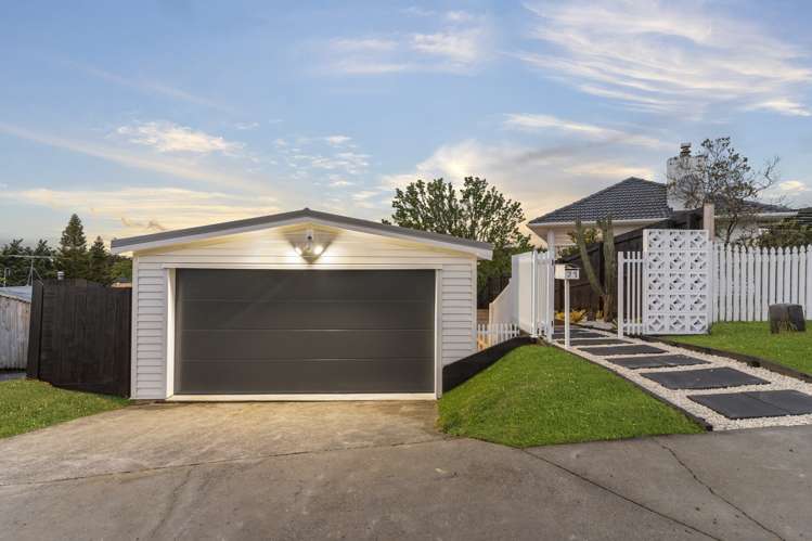 71 Fairclough Road Beach Haven_18