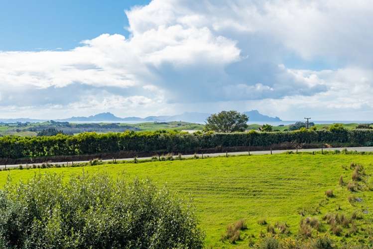 122 Massey Road Waipu_18