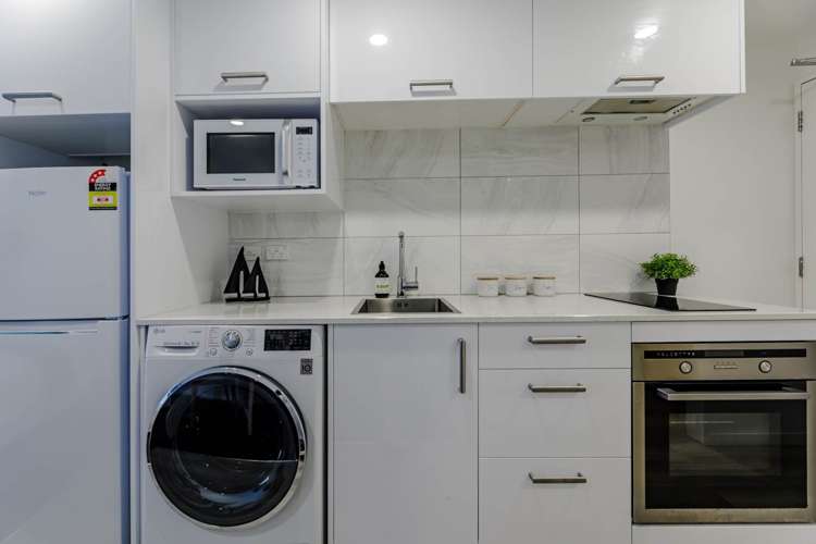 10h/23 Emily Place Auckland Central_6