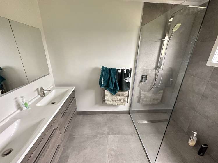 29 Parakai Avenue Parakai_6