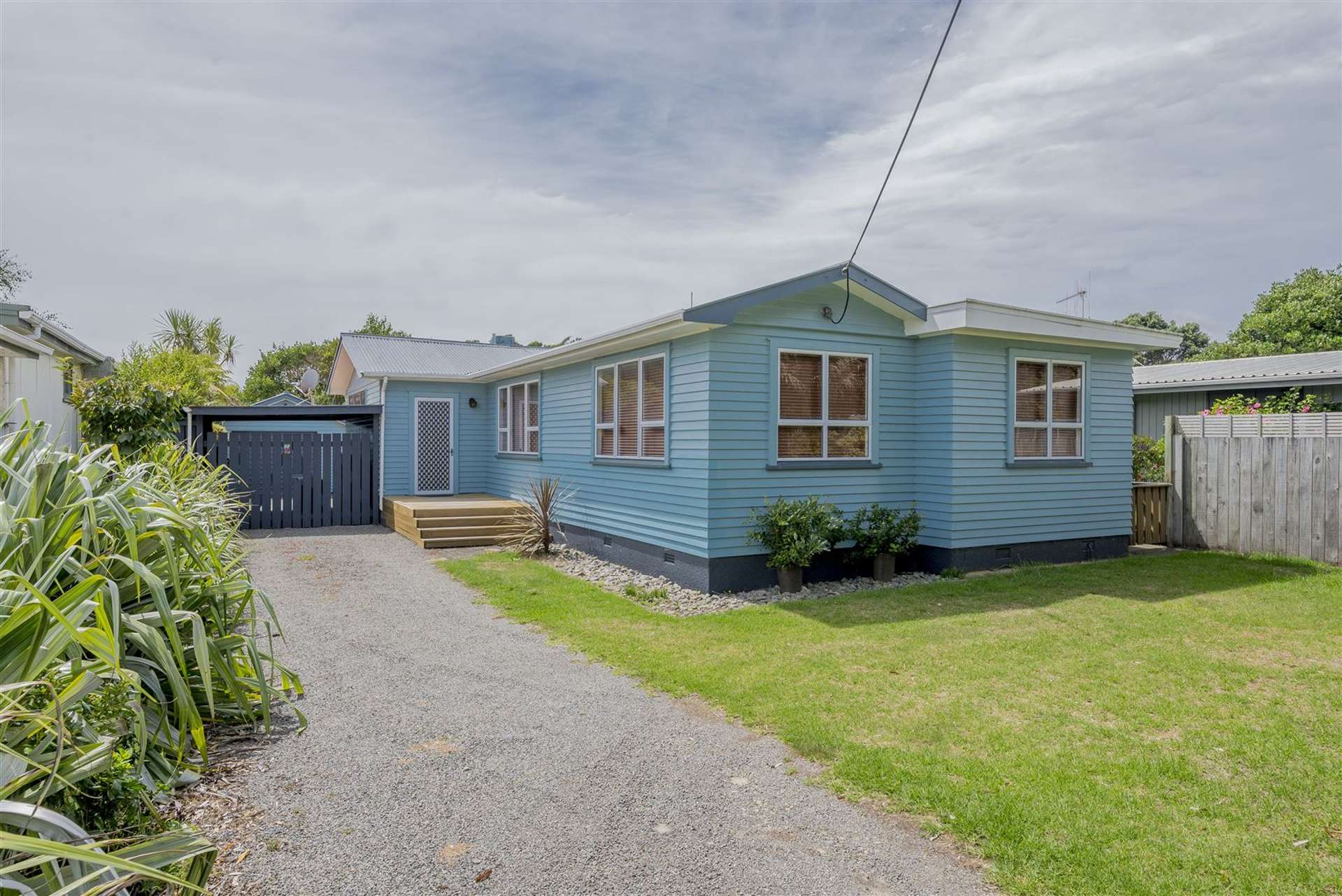 48 Tasman Road Otaki Beach_0