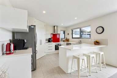 21 Koru Place_1