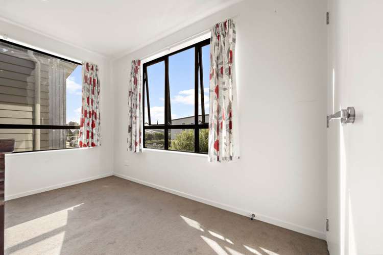 42 Te Aparangi Road Papakura_5