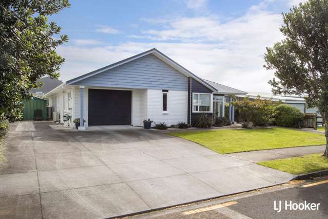 36 Ocean Breeze Drive Waihi Beach_1